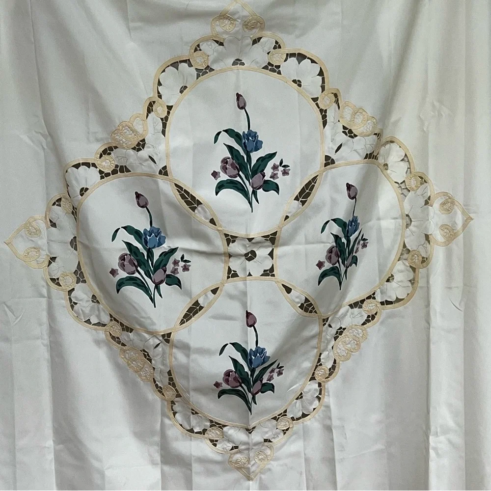 Vintage Fabric Valance Shower Curtain With Floral Design /Lace Bric-a-Brac Trim